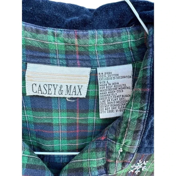 Casey & Max Christmas Plaid Long Sleeve Embroidered Button Up Shirt Size Large - Picture 4 of 6